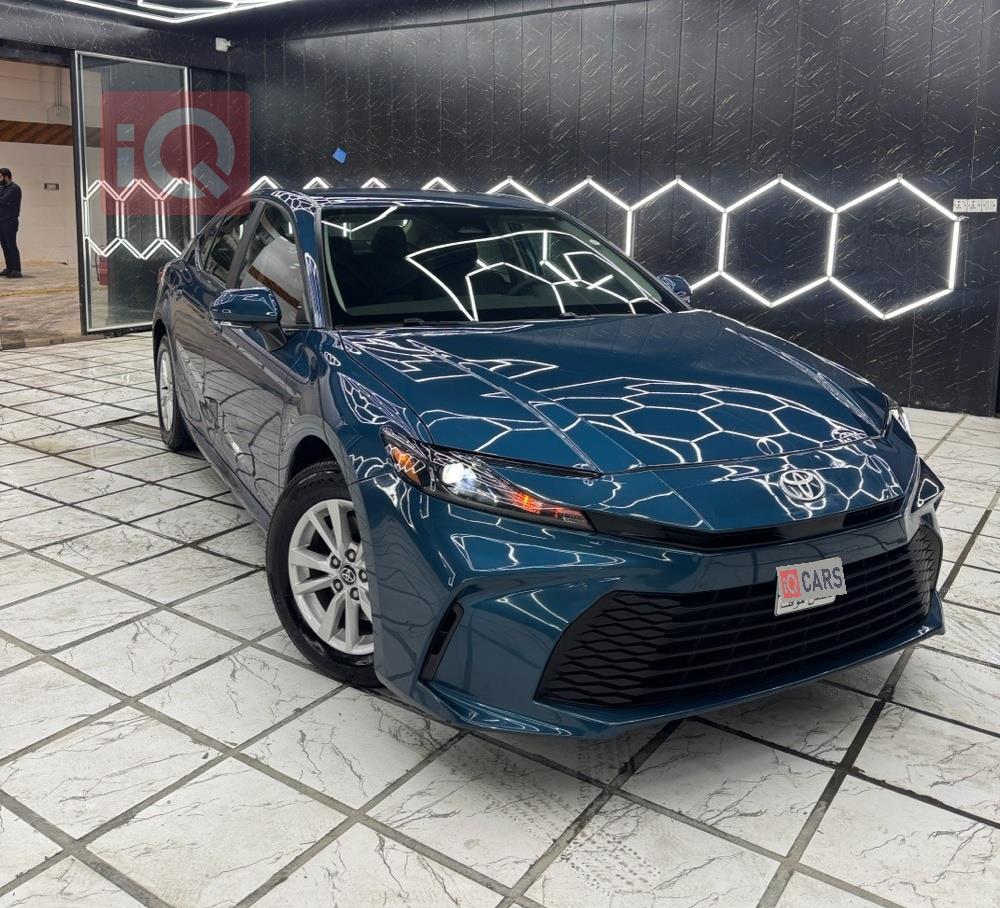 تۆیۆتا کامری